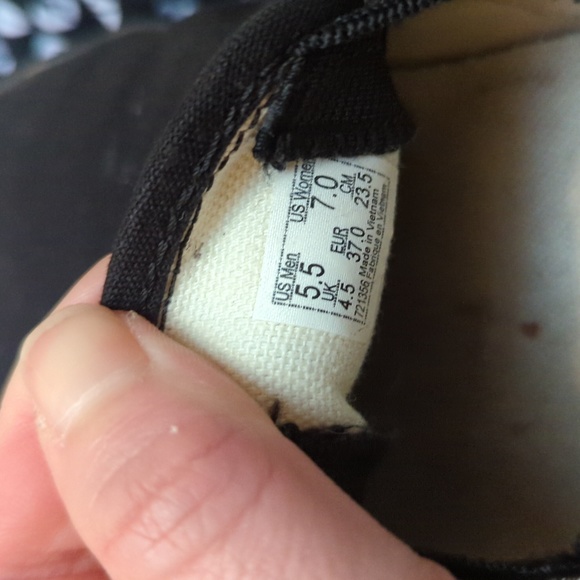 Women's Vans - Picture 2 of 3